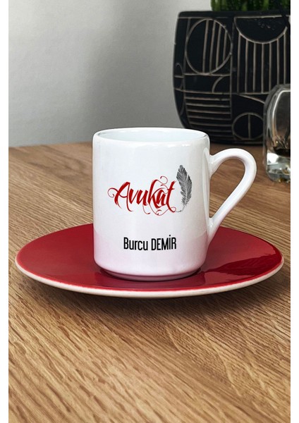 Kişiye Özel Avukat Türk Kahvesi Fincanı Kırmızı Avukatlar Günü Hediyesi