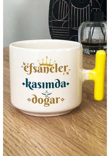 Efsaneler Kasımda Doğar Kupa Bardak T Kulplu Sarı Akrep Burcu Doğum Günü Hediyesi fiyatları
