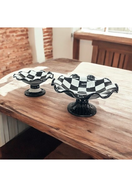 Handmade Çini Fırfırlı Kenar Derin Küçük Servis Tabağı Dama Desen Ayaklı Sunumluk Çini