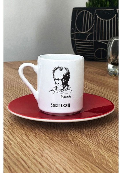 Kişiye Özel Atatürk Silüeti Türk Kahvesi Fincanı Kırmızı Öğretmenler Günü Hediyesi