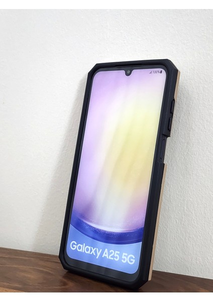 Samsung Galaxy A25 Uyumlu Standlı Altın Rengi Tank Kılıf