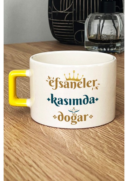 Efsaneler Kasımda Doğar Lüks Fincan Sarı Akrep Burcu Doğum Günü Hediyesi
