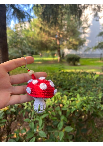 Sevimli Mantar Amigurumi El Örgüsü Anahtarlık ve Çanta Aksesuarı