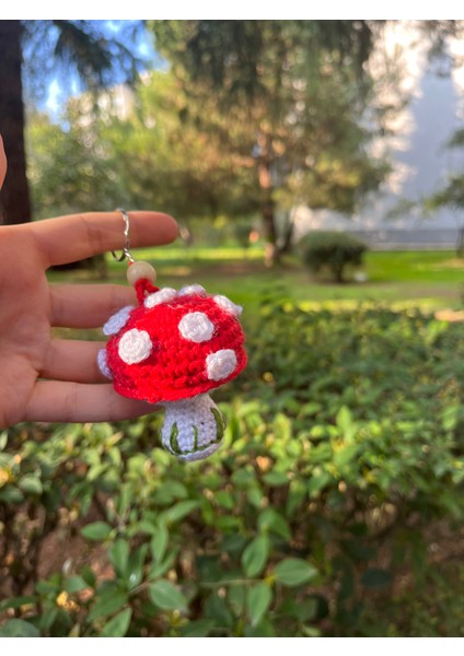 Sevimli Mantar Amigurumi El Örgüsü Anahtarlık ve Çanta Aksesuarı