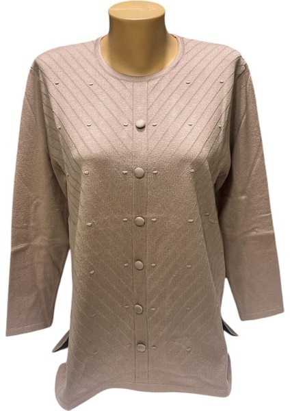 Yuvarlak Yaka Düğme Detaylı Kışlık Anne Kazak