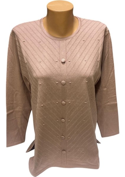 Yuvarlak Yaka Düğme Detaylı Kışlık Anne Kazak fiyatları