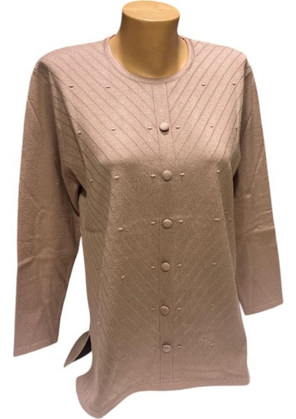 Yuvarlak Yaka Düğme Detaylı Kışlık Anne Kazak modelleri