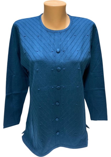 Yuvarlak Yaka Düğme Detaylı Kışlık Anne Kazak modelleri