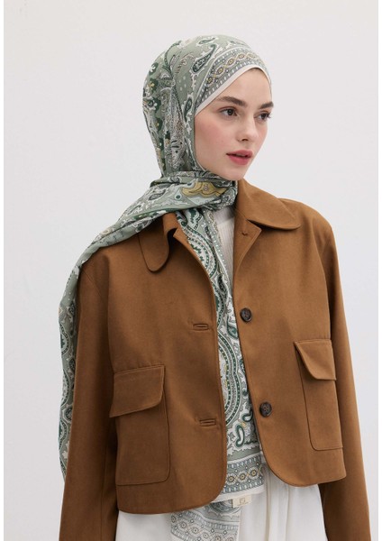Lena Desen Şal Çağla