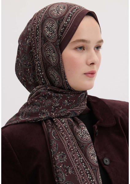 Irene Desen Şal Mürdüm modelleri