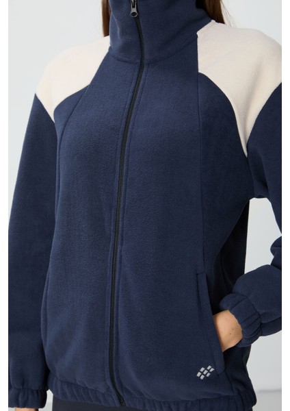 Lacivert Kalın Yumuşak Dokulu Dik Yaka Oversize Nakışlı Polar Kadın Sweatshirt - 97293
