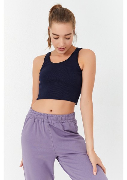 Indigo Basic Sıfır Kol Dar Kalıp U Yaka Kadın Crop Top Atlet - 97160