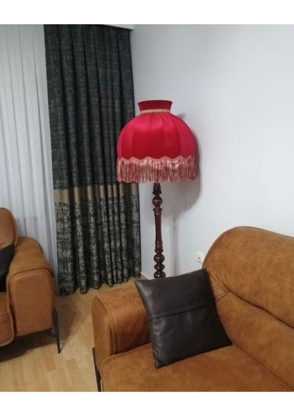 Ayışığı Abajur Şapka Kırmızı Ayak Ahşap Rengi