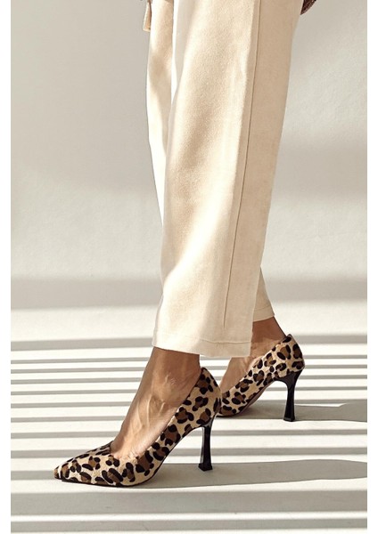 Nelson Leopar Stiletto