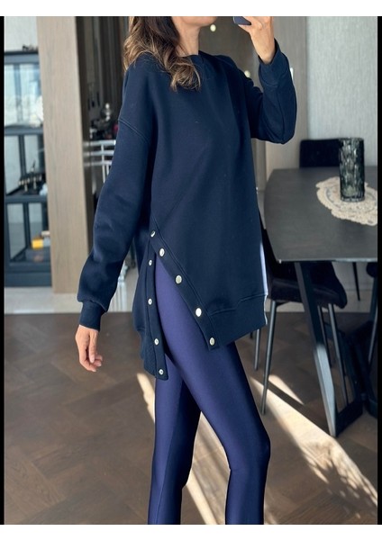 Yanı Çıt Çıt Detaylı Sweatshirt