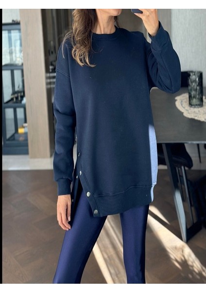 Yanı Çıt Çıt Detaylı Sweatshirt fırsatları