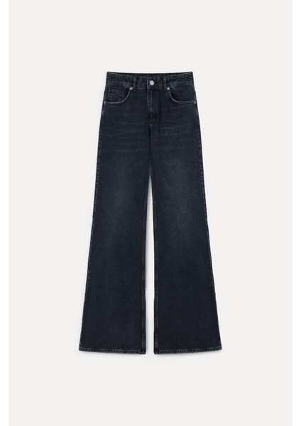 Long Length - Wide Leg Jean