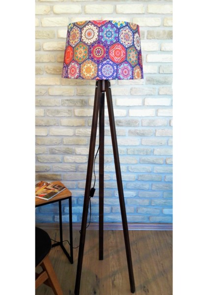 Mandala Serisi Altıgen Desen,3 Ayaklı Tripod Ahşap Lambader( Mor Şapka / Koyu Ceviz Ayak)