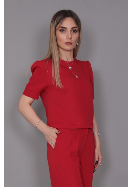 Kayık Yaka Kısa Kol Bluz-Kırmızı fırsatları