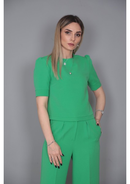 Kayık Yaka Kısa Kol Bluz-Yeşil fiyatları