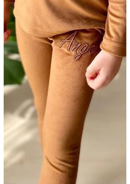 Kız Çocuk Omuzlarında Fırfır Detayı Angel Yazı Işlemeli Kadife Kahverengi Taytlı Takım fırsatları