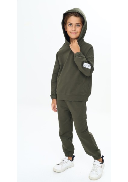Erkek Çocuk Arma Detaylı Eşofman Takımı fırsatları