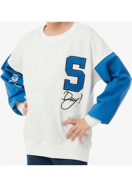 Erkek Çocuk /kız Çocuk S Nakışlı Önü Kolu Yazı Desenli Kolları Renk Bloklu Beyaz Renk Sweatshirt