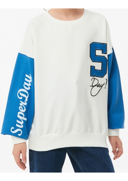 Erkek Çocuk /kız Çocuk S Nakışlı Önü Kolu Yazı Desenli Kolları Renk Bloklu Beyaz Renk Sweatshirt