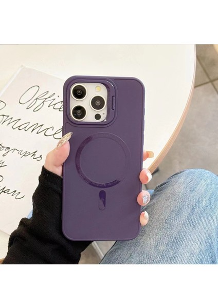 Apple iPhone 13 Pro Max Kılıf Magsafe Destekli Esnek Silikon