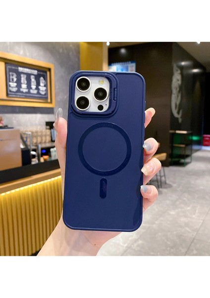 Apple iPhone 14 Pro Max Kılıf Magsafe Destekli Esnek Silikon