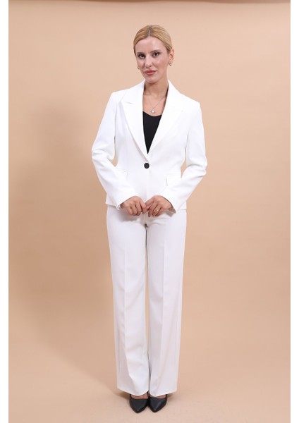 Yakalı Tek Düğmeli Ceket & Bol Paça Pantolon Takım-Beyaz fiyatları