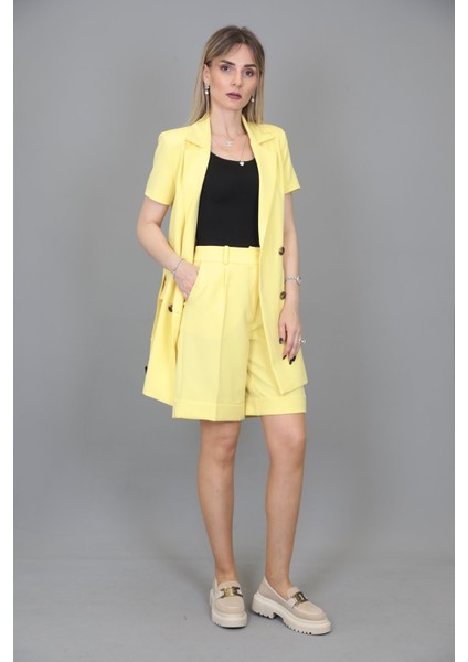 Kuşaklı Kısa Kollu Ceket & Duble Paça Şort-Sarı modelleri