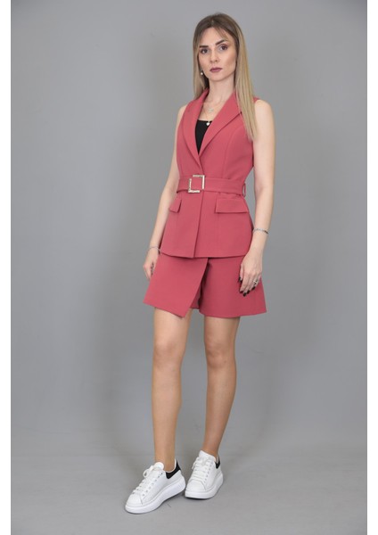 Kemerli Klasik Yelek & Ön Kapklı Etek Şort-Kiremit