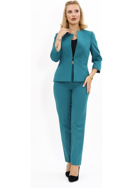 Sıfır Yaka Düz Kısa Ceket & Dar Paça Pantolon-Petrol