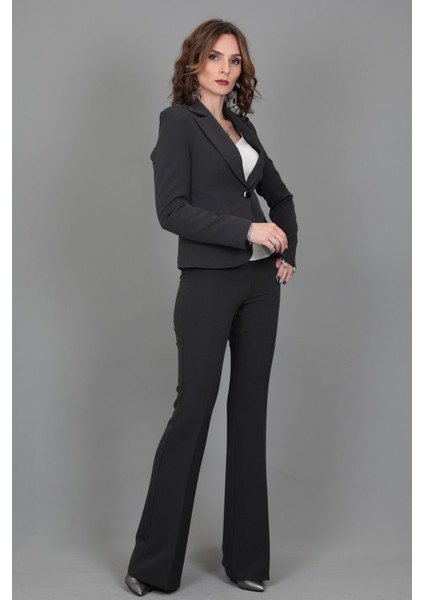Yakalı Tek Düğmeli Ceket & Ispanyol Paça Pantolon Takım-Füme fırsatları