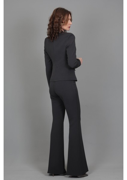 Yakalı Tek Düğmeli Ceket & Ispanyol Paça Pantolon Takım-Füme indirimleri