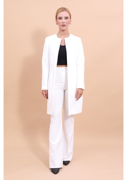 Sıfır Yaka Düz Uzun Ceket & İspanyol Paça Pantolon-Beyaz
