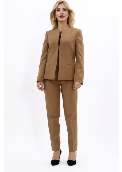 Oval Yaka Yandan Kuplu Klasik Ceket & Dar Paça Pantolon-Camel indirimleri