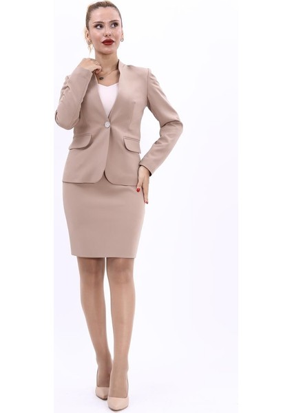 Tek Düğmeli Klasik Ceket & Yırtmaçlı Düz Dar Etek-Taş