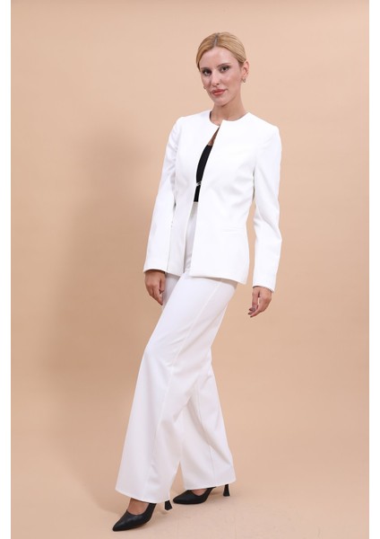 Oval Yaka Yandan Kuplu Klasik Ceket & Bol Paça Pantolon-Beyaz