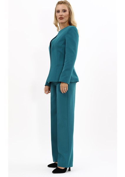 Oval Yaka Yandan Kuplu Klasik Ceket & Bol Paça Pantolon-Petrol fiyatları
