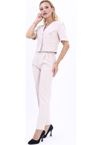 Kısa Kollu Yakasız Mini Ceket & Pileli Boru Paça Pantolon Takım-Bej fiyatları