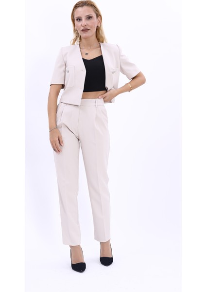 Kısa Kollu Yakasız Mini Ceket & Pileli Boru Paça Pantolon Takım-Bej indirimleri