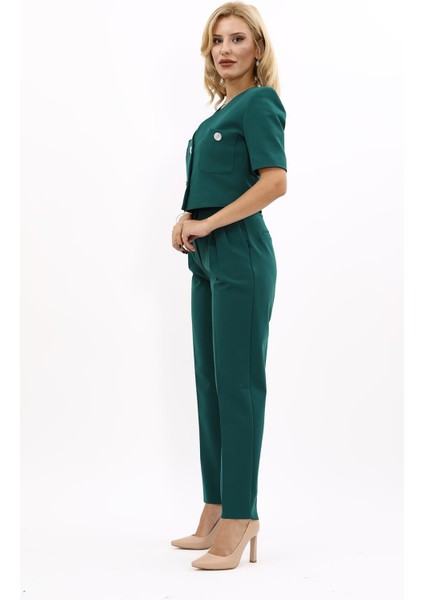 Kısa Kollu Yakasız Mini Ceket & Pileli Boru Paça Pantolon Takım-Zümrüt fiyatları