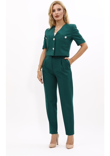 Kısa Kollu Yakasız Mini Ceket & Pileli Boru Paça Pantolon Takım-Zümrüt indirimleri