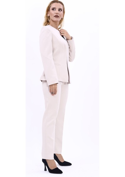 Oval Yaka Yandan Kuplu Klasik Ceket & Dar Paça Pantolon-Bej modelleri