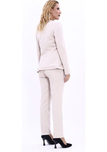 Oval Yaka Yandan Kuplu Klasik Ceket & Dar Paça Pantolon-Bej fırsatları