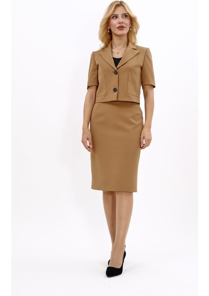 Erkek Yaka Kısa Ceket & Düz Dar Etek-Camel