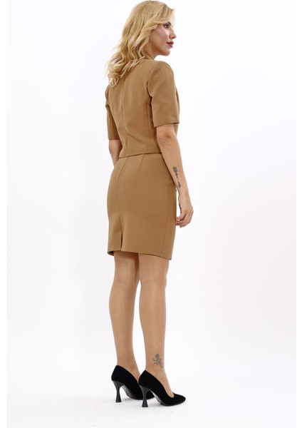 Erkek Yaka Kısa Ceket & Yırtmaçlı Düz Dar Etek-Camel fırsatları