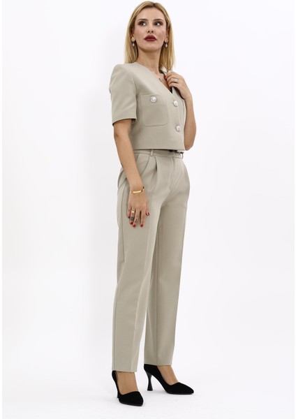 Kısa Kollu Yakasız Mini Ceket & Pileli Boru Paça Pantolon Takım-Bambu modelleri